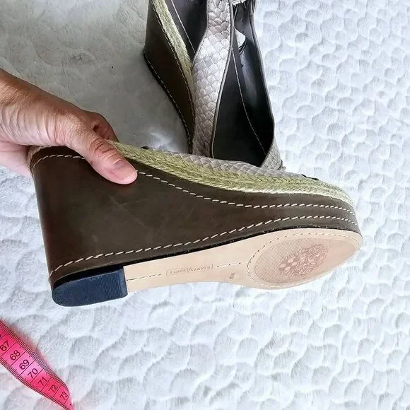 Vince Camuto Estera snakeskin wedges heels 9.5 39.5 - Picture 6 of 10